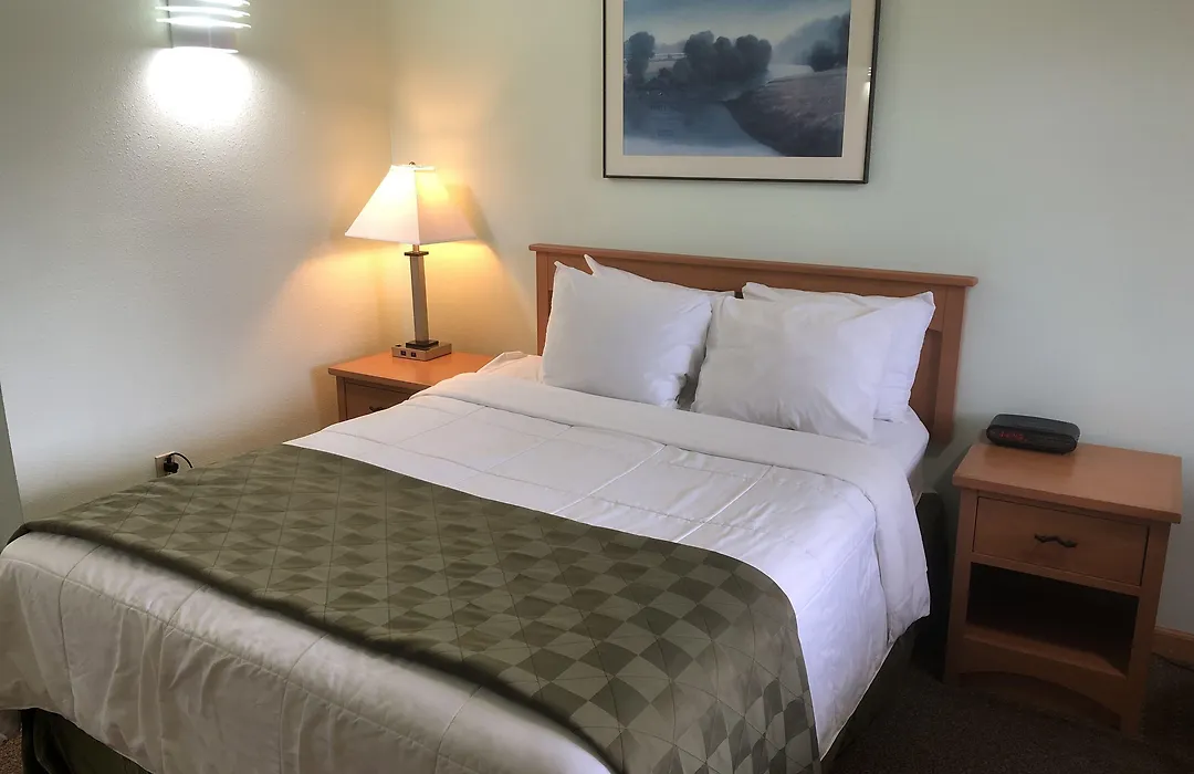 Travelodge By Wyndham Seattle North Of Downtown-1